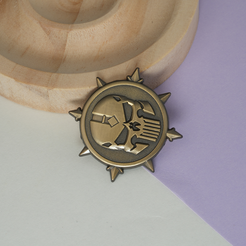 Warhammer 40,000 Logo Badge Sc - огляд і ціна Retro Gaming Logo