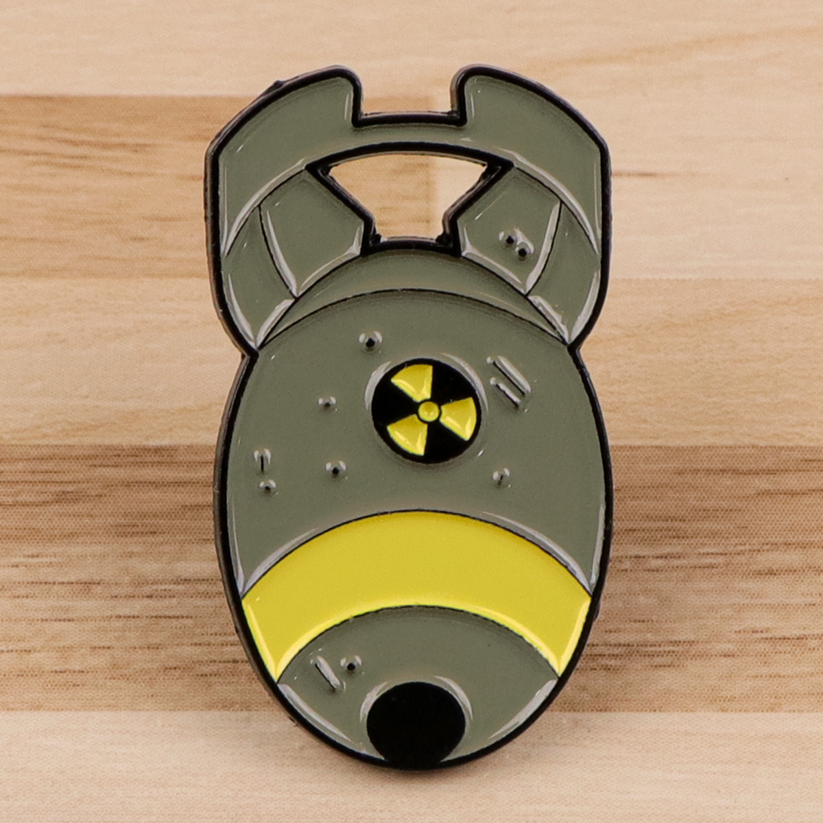 Game Enamel Pins Retro Bomb Ba - огляд і ціна Retro Gaming Gif